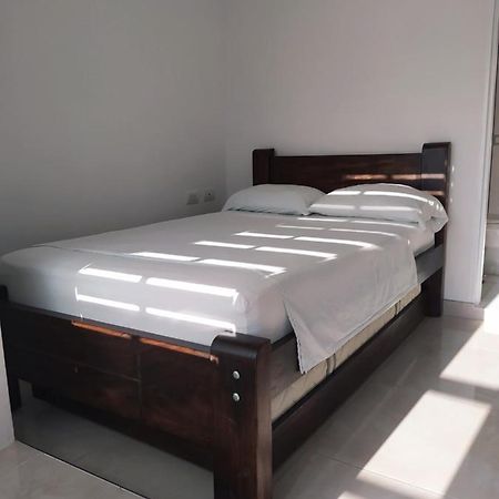 Hotel Brisas Del Norte Roldanillo المظهر الخارجي الصورة
