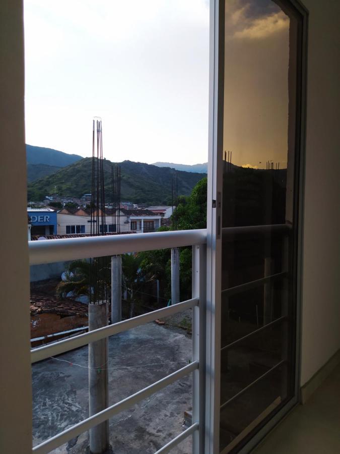 Hotel Brisas Del Norte Roldanillo المظهر الخارجي الصورة