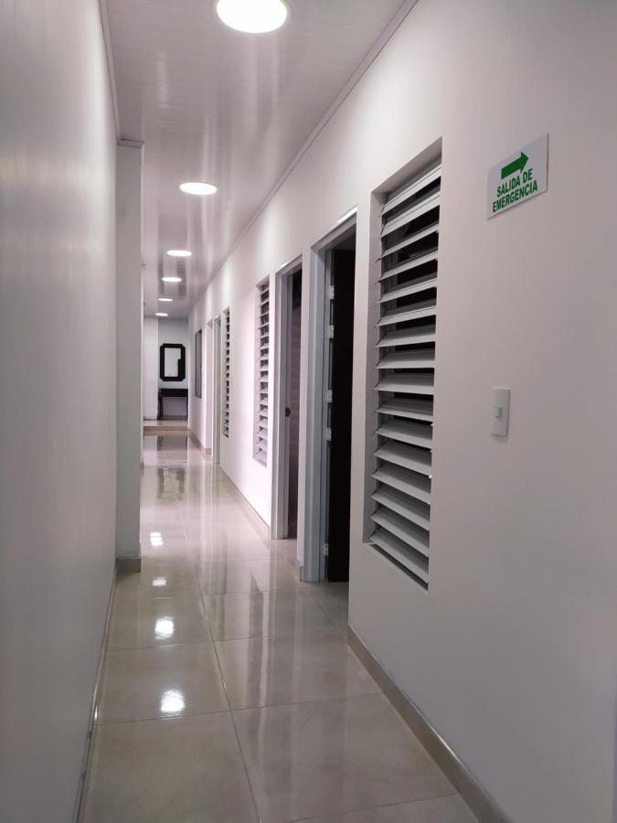 Hotel Brisas Del Norte Roldanillo المظهر الخارجي الصورة