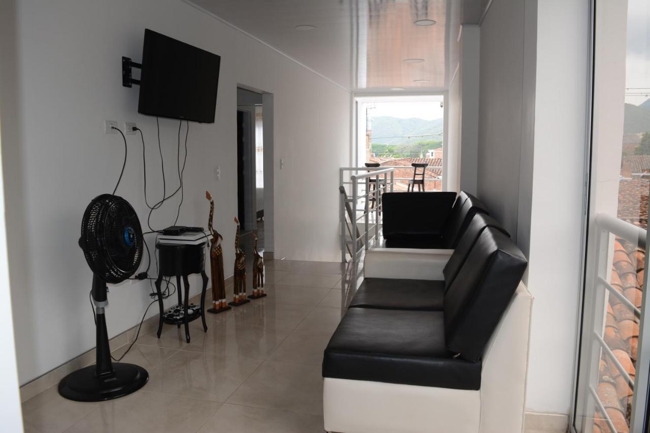 Hotel Brisas Del Norte Roldanillo المظهر الخارجي الصورة