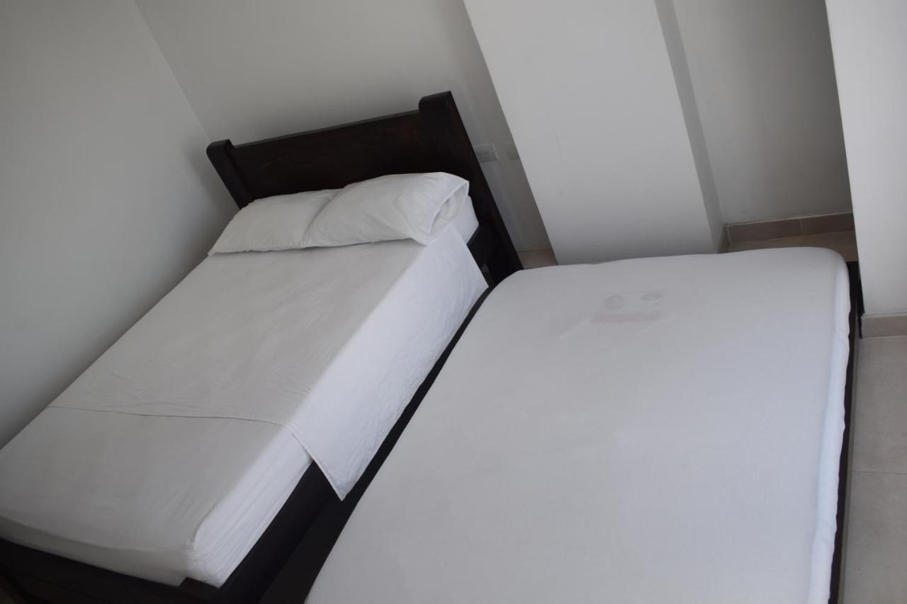 Hotel Brisas Del Norte Roldanillo المظهر الخارجي الصورة