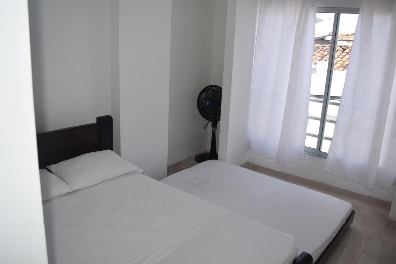 Hotel Brisas Del Norte Roldanillo المظهر الخارجي الصورة